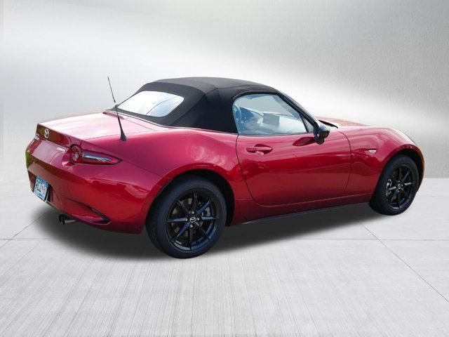 2024 Mazda MX-5 Miata Sport