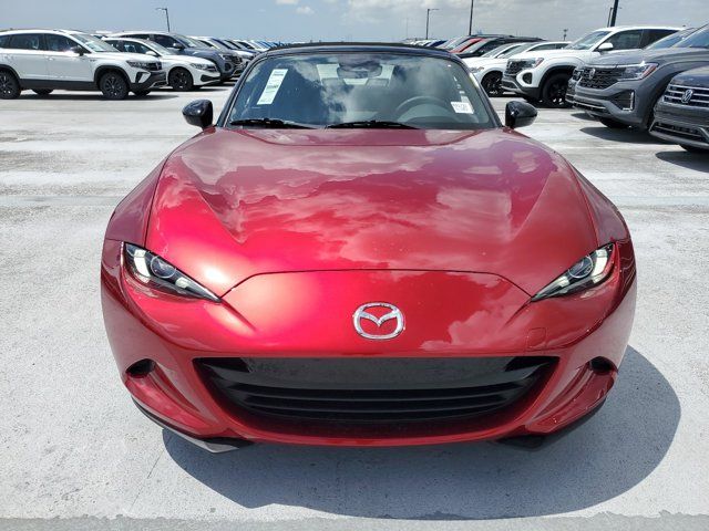 2024 Mazda MX-5 Miata Sport