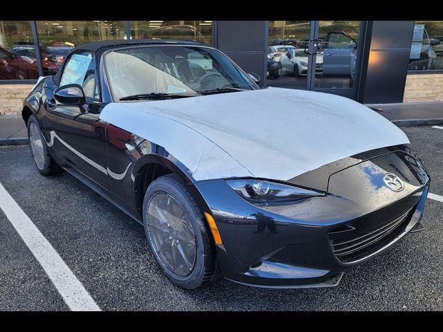 2024 Mazda MX-5 Miata Sport