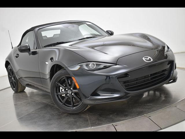 2024 Mazda MX-5 Miata Sport