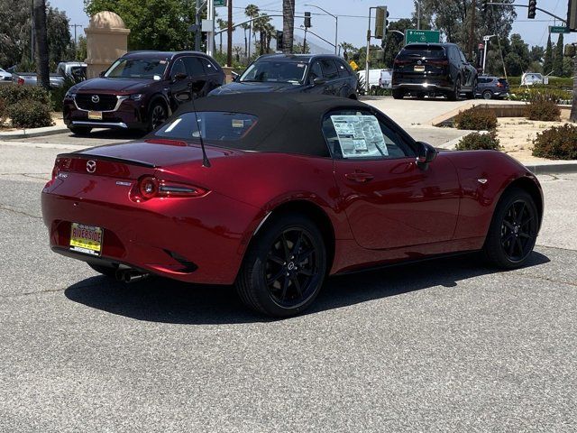 2024 Mazda MX-5 Miata Sport