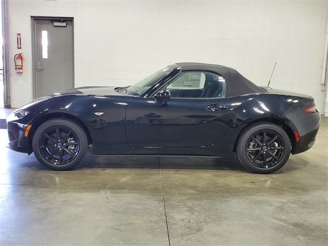 2024 Mazda MX-5 Miata Sport