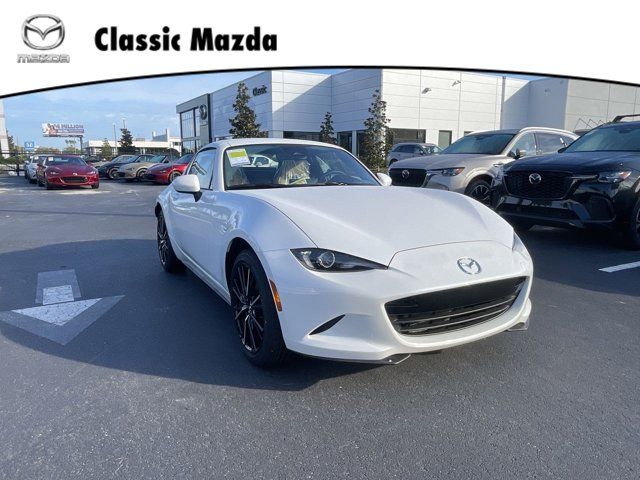 2024 Mazda MX-5 Miata RF Grand Touring