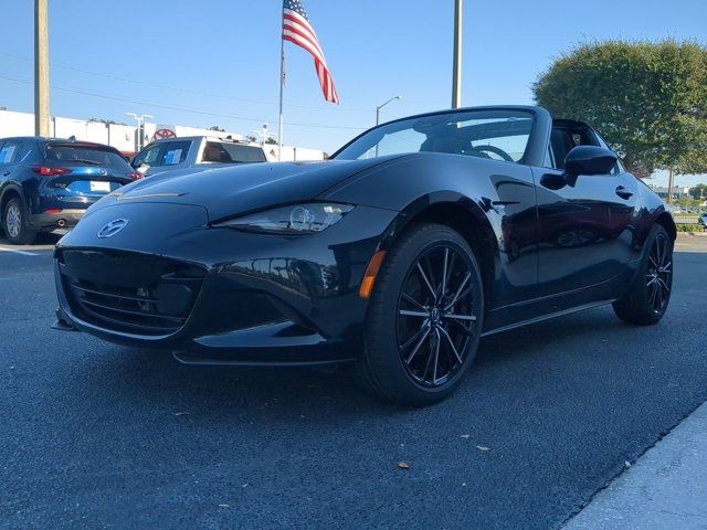 2024 Mazda MX-5 Miata RF Grand Touring