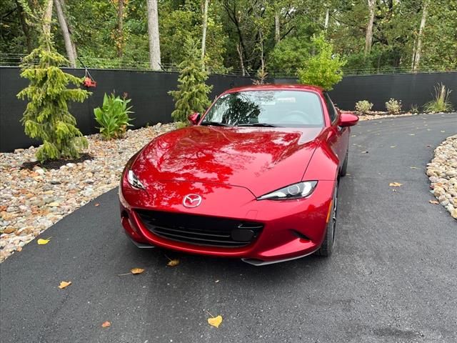 2024 Mazda MX-5 Miata RF Grand Touring