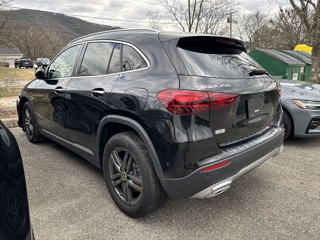 2024 Mercedes-Benz GLA 250