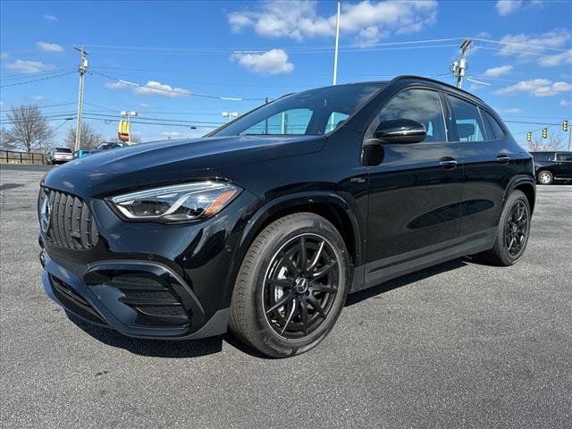 2024 Mercedes-Benz GLA AMG 35