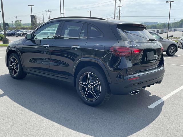 2024 Mercedes-Benz GLA 250