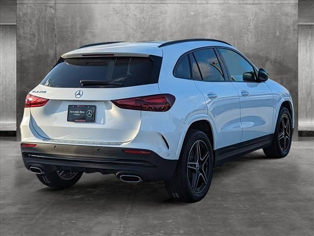 2024 Mercedes-Benz GLA 250