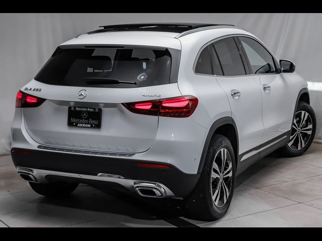 2024 Mercedes-Benz GLA 250