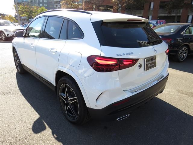 2024 Mercedes-Benz GLA 250