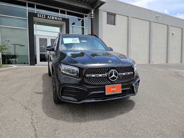 2024 Mercedes-Benz GLB 250