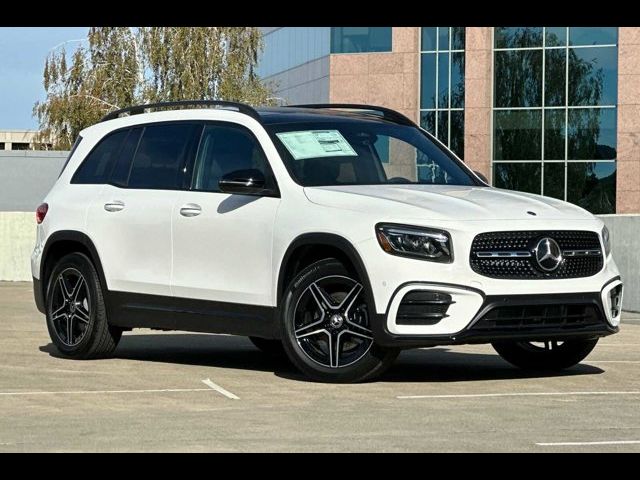 2024 Mercedes-Benz GLB 250