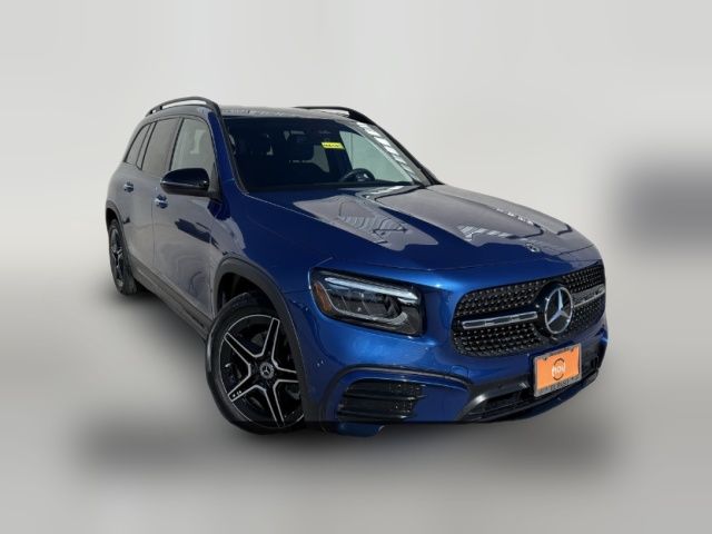 2024 Mercedes-Benz GLB 250