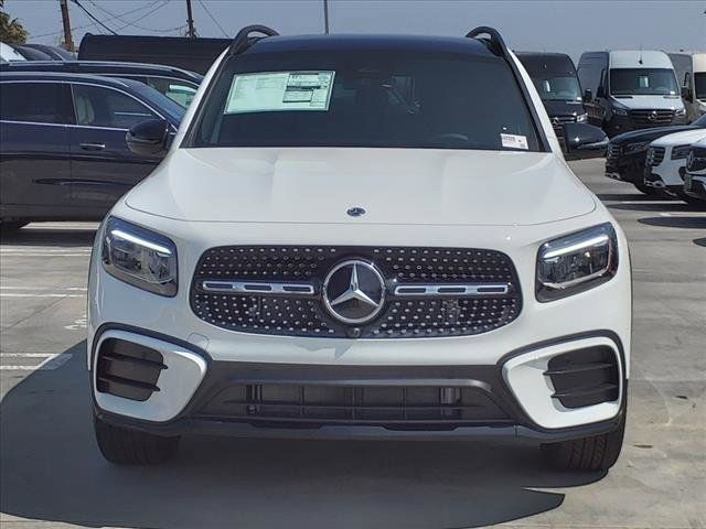 2024 Mercedes-Benz GLB 250