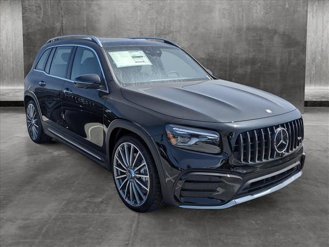 2024 Mercedes-Benz GLB AMG 35