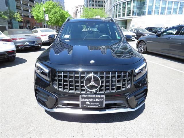 2024 Mercedes-Benz GLB AMG 35