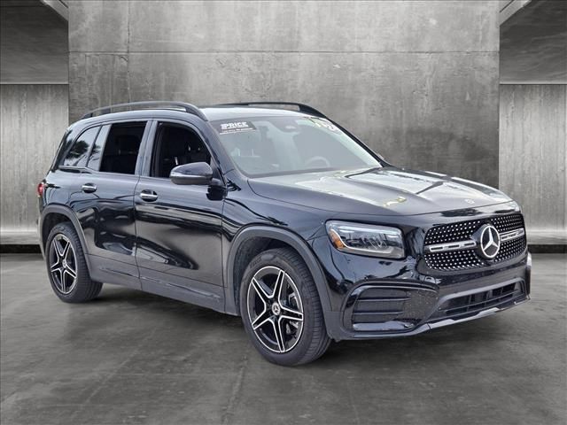 2024 Mercedes-Benz GLB 250