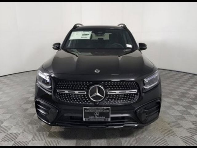 2024 Mercedes-Benz GLB 250