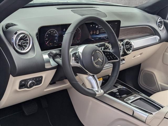 2024 Mercedes-Benz GLB 250