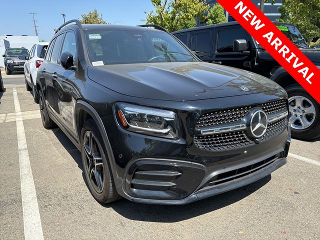 2024 Mercedes-Benz GLB 250