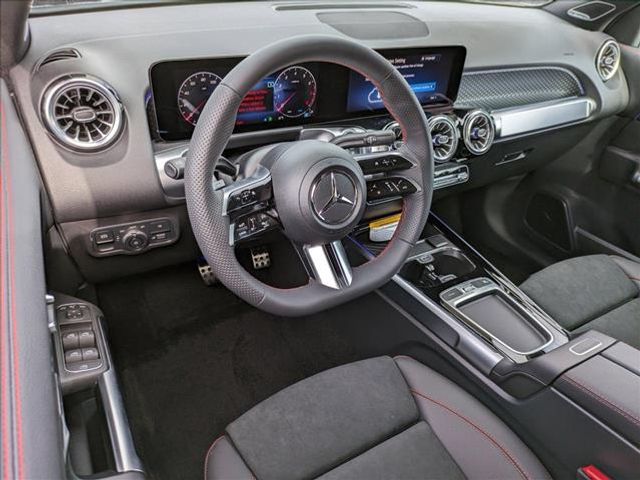 2024 Mercedes-Benz GLB 250