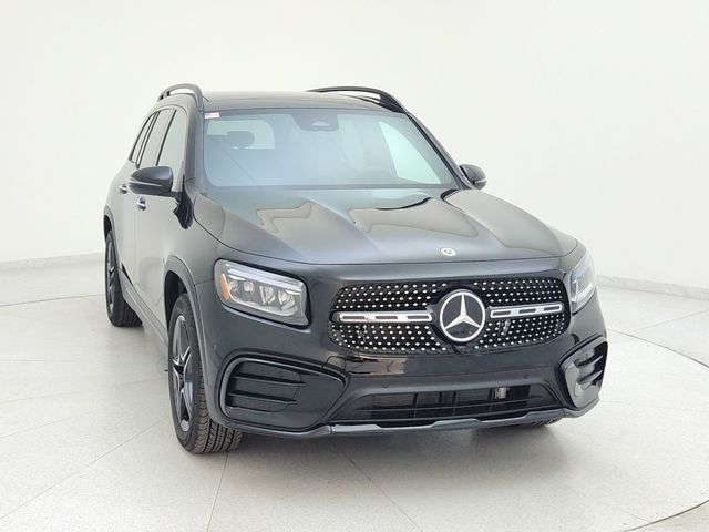 2024 Mercedes-Benz GLB 250