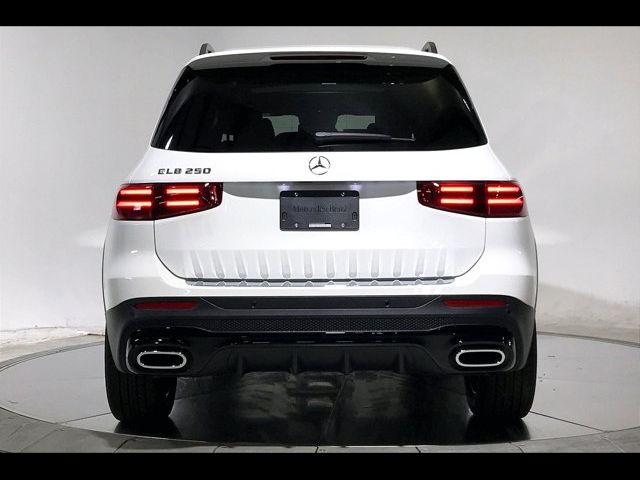 2024 Mercedes-Benz GLB 250