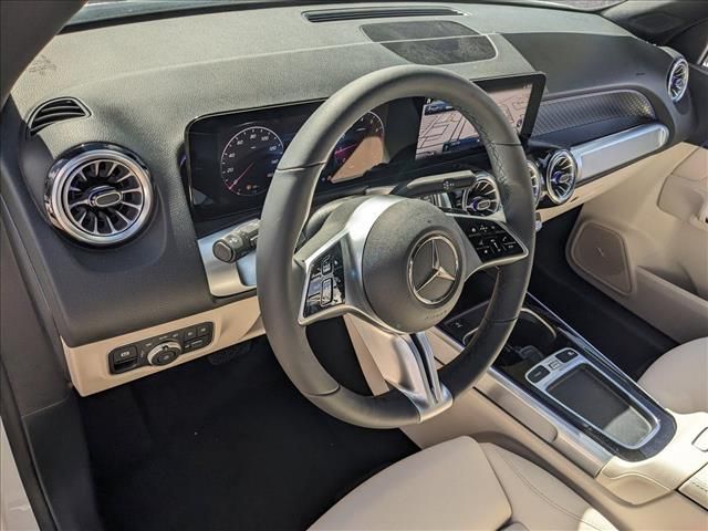 2024 Mercedes-Benz GLB 250