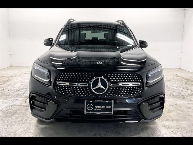 2024 Mercedes-Benz GLB 250