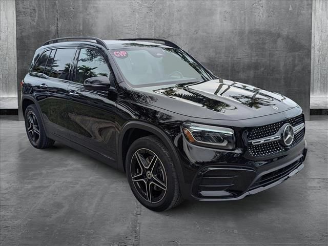 2024 Mercedes-Benz GLB 250