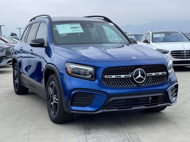 2024 Mercedes-Benz GLB 250