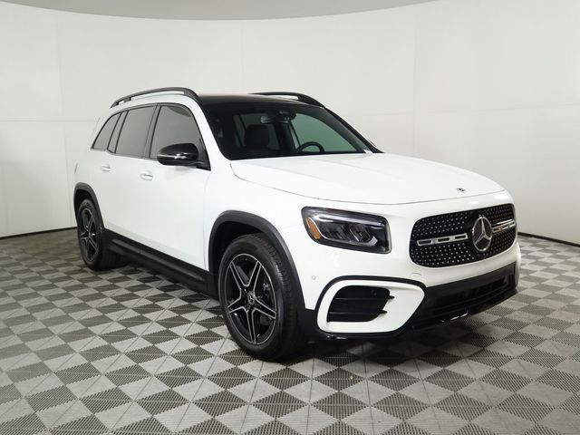 2024 Mercedes-Benz GLB 250