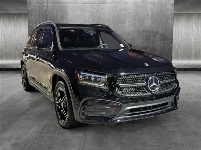 2024 Mercedes-Benz GLB 250