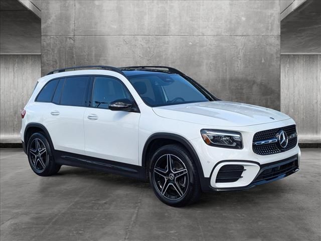 2024 Mercedes-Benz GLB 250