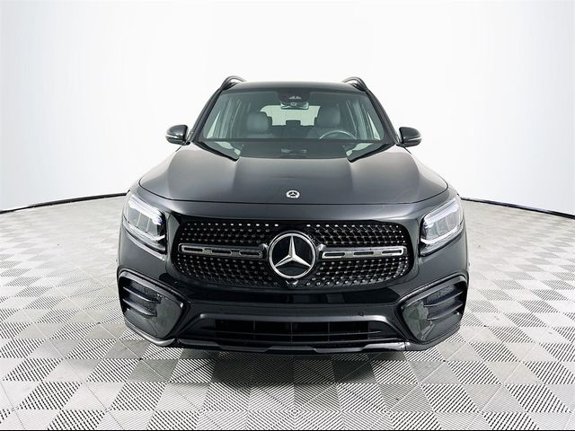 2024 Mercedes-Benz GLB 250