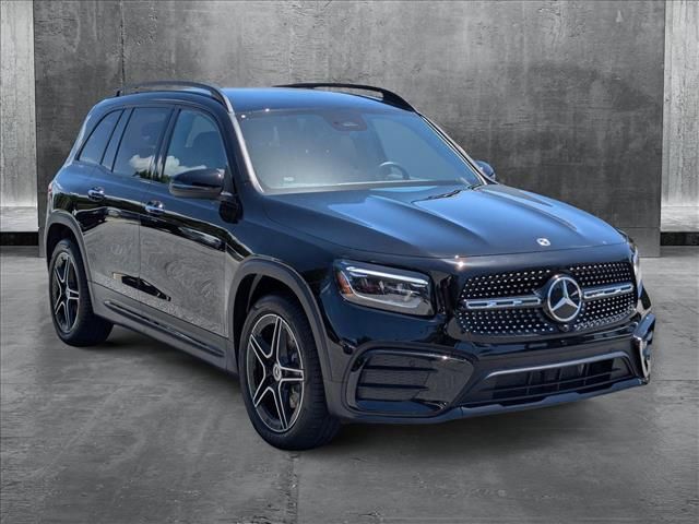 2024 Mercedes-Benz GLB 250