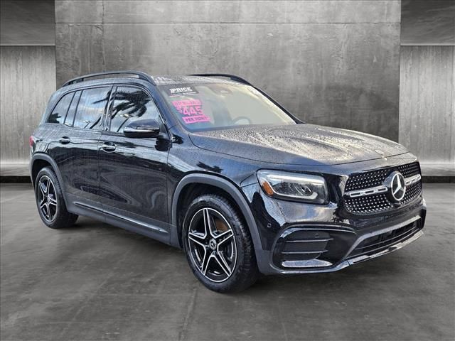 2024 Mercedes-Benz GLB 250