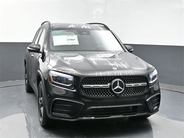 2024 Mercedes-Benz GLB 250