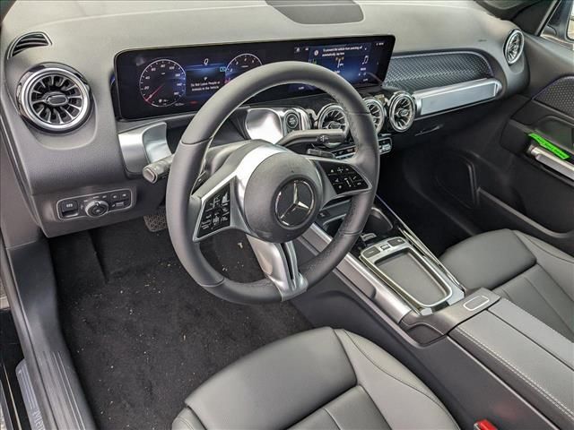 2024 Mercedes-Benz GLB 250