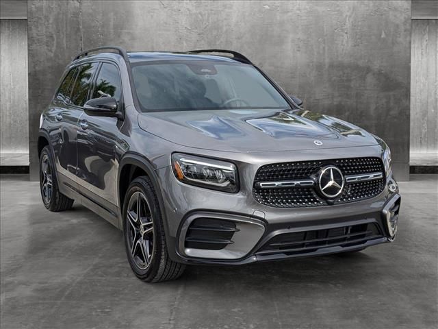 2024 Mercedes-Benz GLB 250