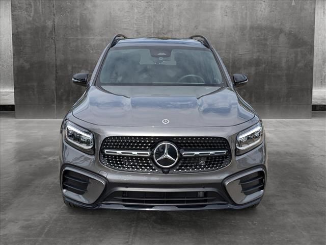 2024 Mercedes-Benz GLB 250