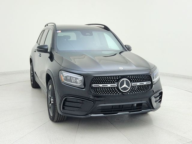 2024 Mercedes-Benz GLB 250