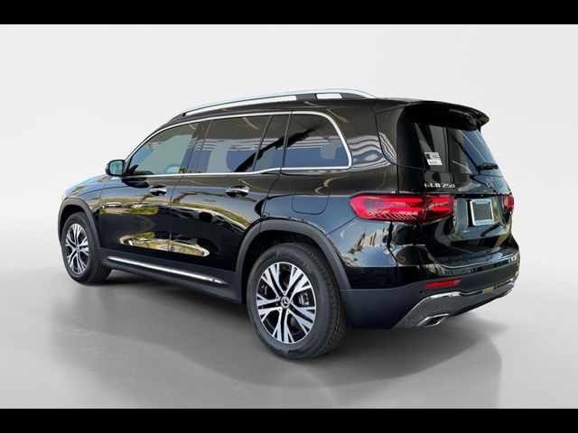 2024 Mercedes-Benz GLB 250