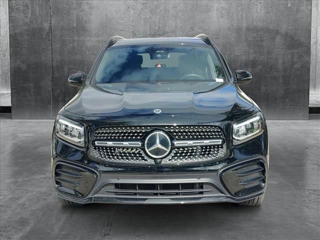 2024 Mercedes-Benz GLB 250