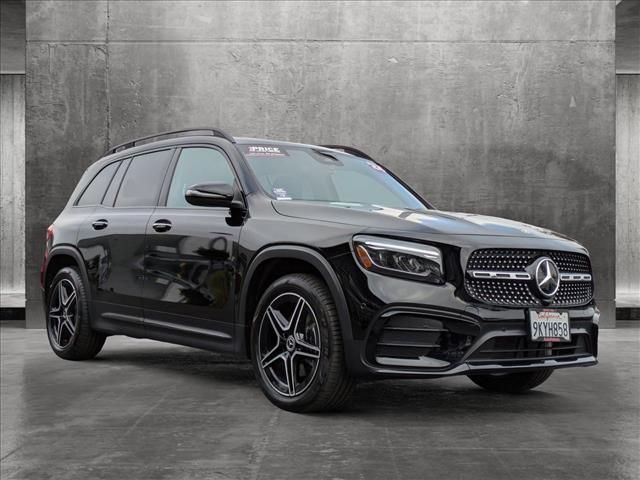 2024 Mercedes-Benz GLB 250