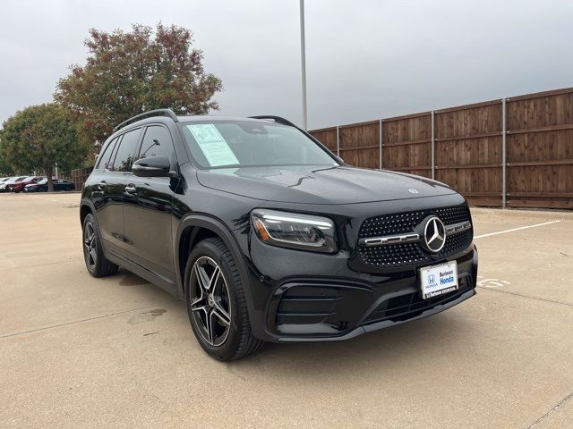 2024 Mercedes-Benz GLB 250