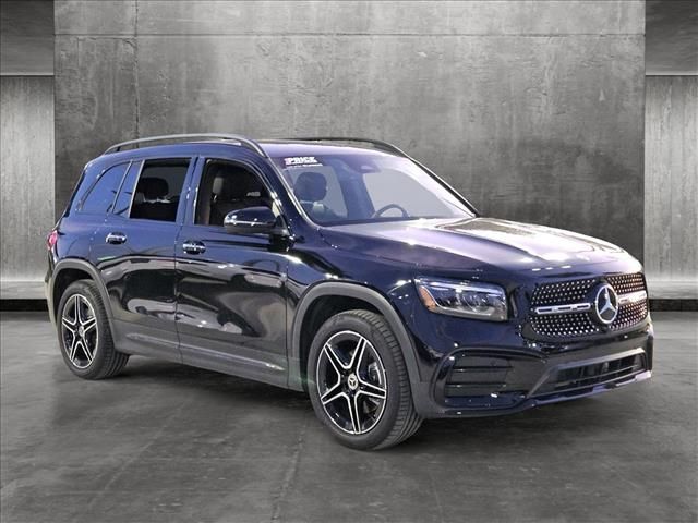 2024 Mercedes-Benz GLB 250