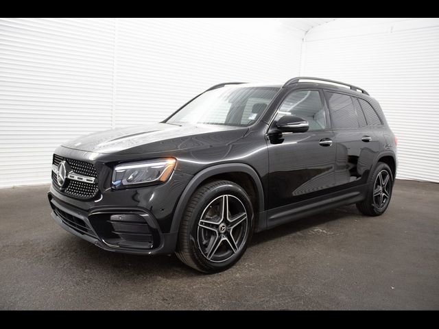 2024 Mercedes-Benz GLB 250