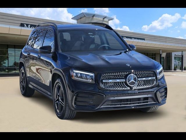 2024 Mercedes-Benz GLB 250